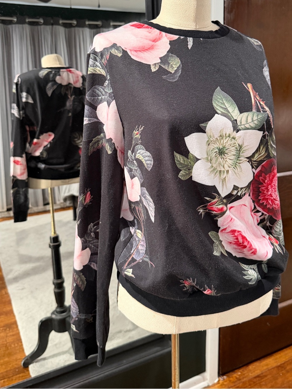 Floral Crewneck Sweatshirt - Black with Pink & White Blooms